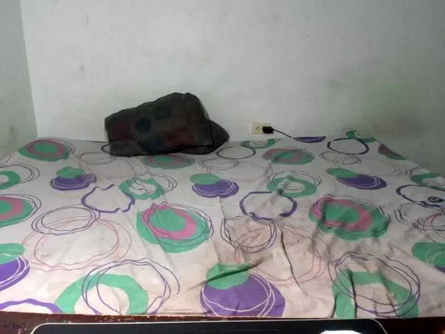 Live sex webcam photo for wonderdiana #271001708