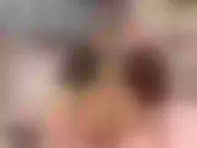 Live sex webcam photo for CarolaSallow #271001714