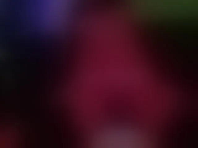 Live sex webcam photo for BlondeZ #271009192