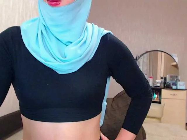 Live sex webcam photo for Blue-Eyes1 #271012217