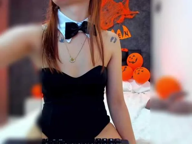 Live sex webcam photo for NicolPalacios #271008852