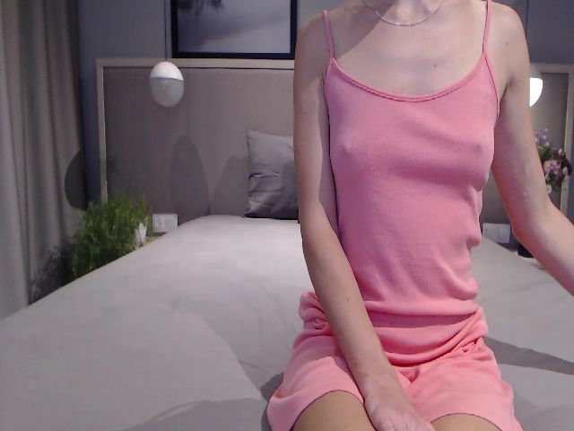 Live sex webcam photo for Innocent_Miss #271013891