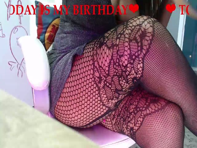 Live sex webcam photo for Liz_scarlett_ #271010964