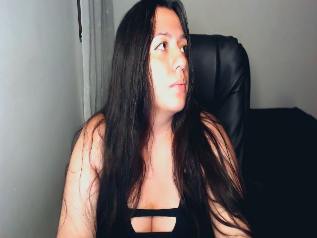 Live sex webcam photo for Hela_one #271003986
