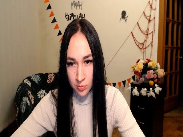 Live sex webcam photo for Space_Girly #271010622