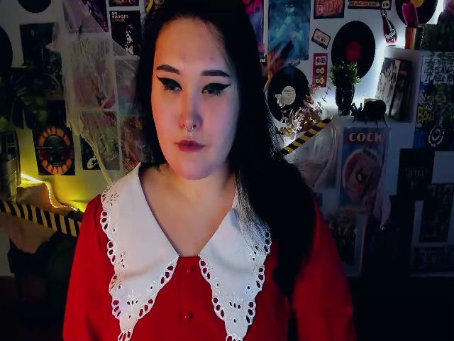 Live sex webcam photo for EsmiraWaild #271014950