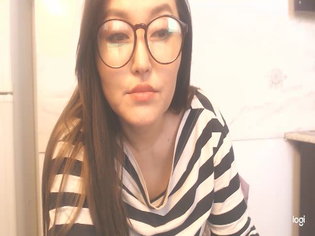 Live sex webcam photo for HrnyTeacher #271007490