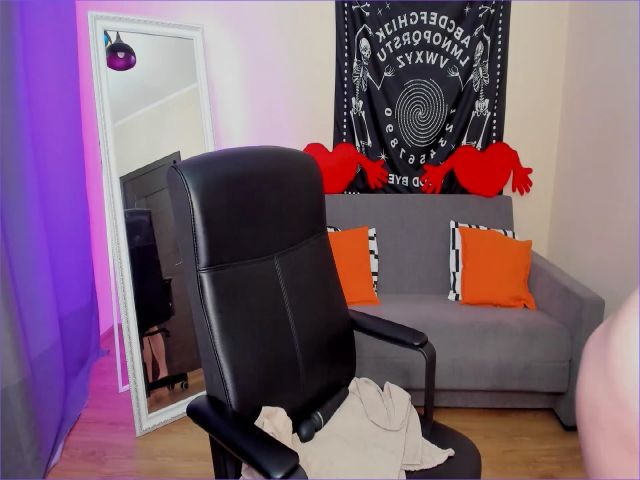 Live sex webcam photo for April_bb #271014817