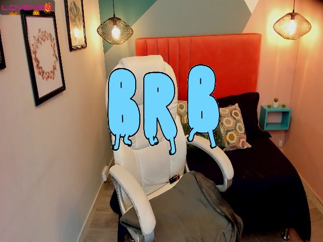 Live sex webcam photo for Sweet_vero2 #271010504