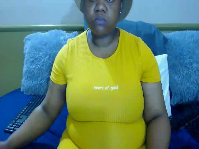 Live sex webcam photo for Explodeinmex #271009672