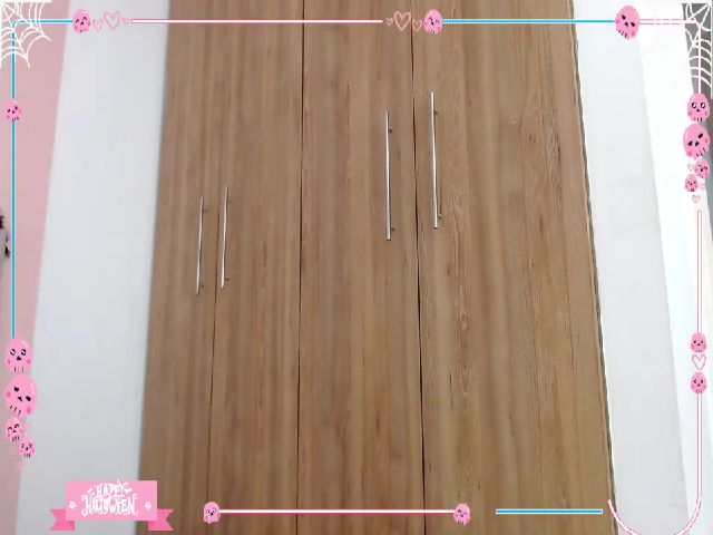 Live sex webcam photo for Gia_Mancini #271014818