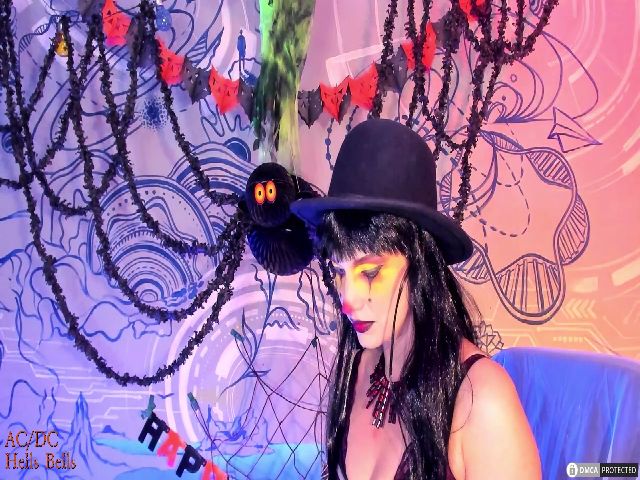 Live sex webcam photo for Diamanda_ #271014873