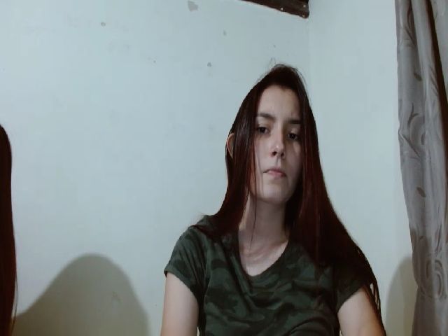 Live sex webcam photo for Girlhot29 #271005013