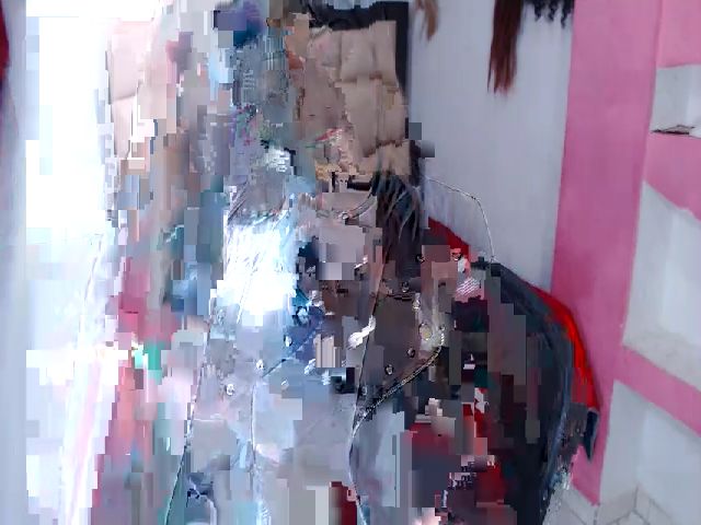 Live sex webcam photo for SluttyAnny #271005107