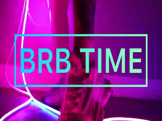 Live sex webcam photo for LisaMellow #271001620