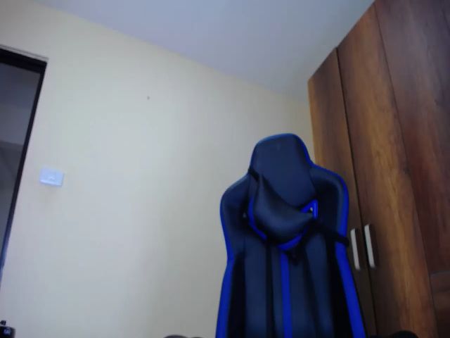 Live sex webcam photo for Annay69 #271007026