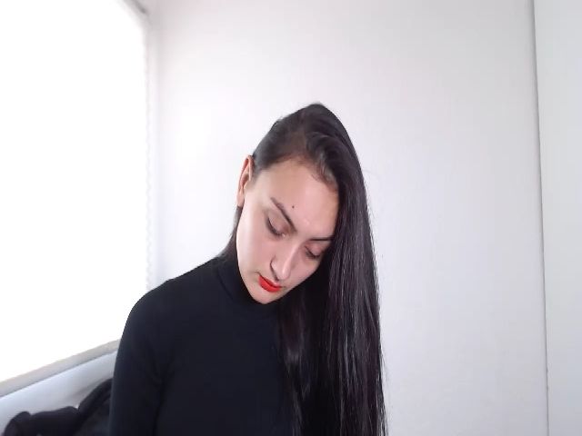 Live sex webcam photo for hello_its_me5 #271008375