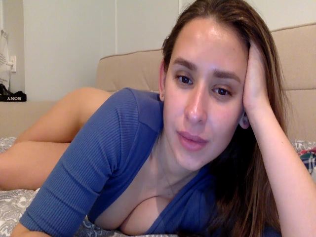 Live sex webcam photo for KaylannaJane #271011951