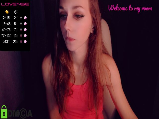 Live sex webcam photo for EmilyyyClark #271001590