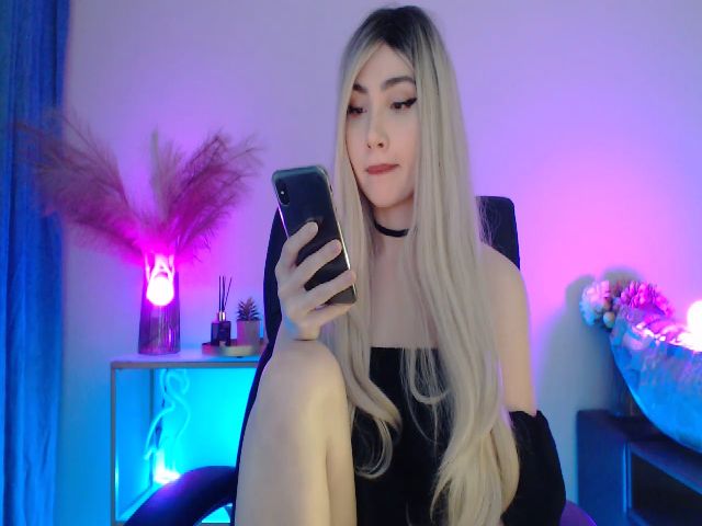 Live sex webcam photo for BebbeAriel #271006812