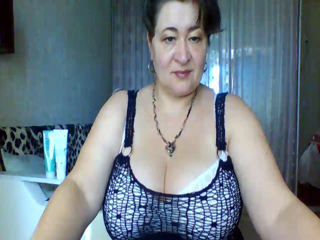 Live sex webcam photo for Huge_nipple8 #271008062