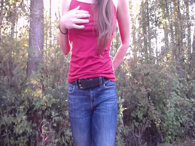 Live sex webcam photo for GirlOffGrid #271014334