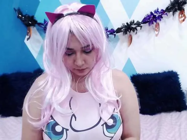 Live sex webcam photo for Rainmaya1 #271002429