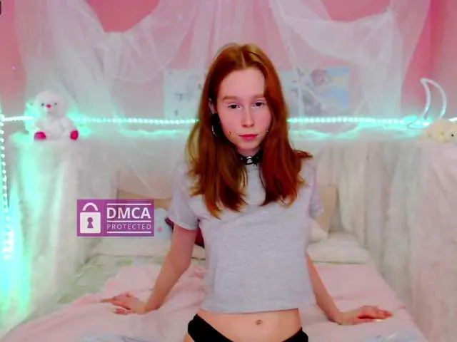 Live sex webcam photo for VikiAster #271012632