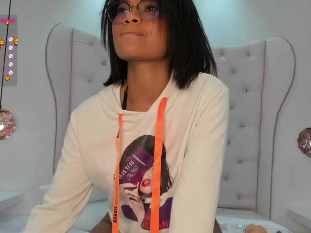 Live sex webcam photo for SharikDelu #271003002