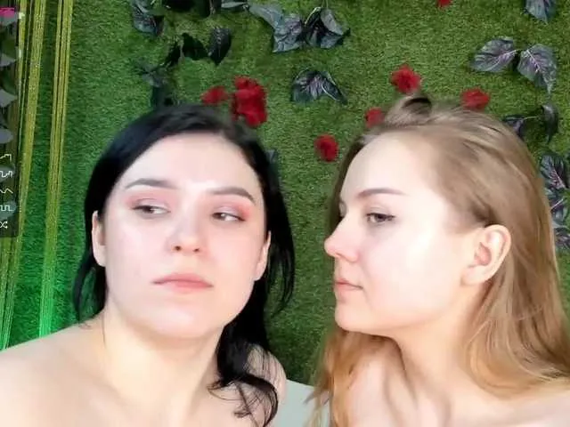Live sex webcam photo for HydeChrystele #271001683