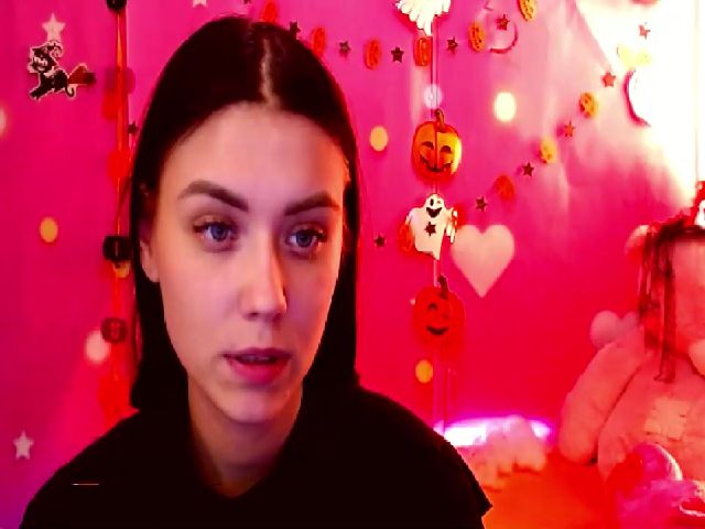 Live sex webcam photo for Juli_Li #271008575