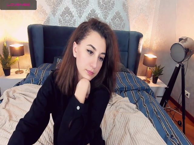 Live sex webcam photo for GabiFly #271004200