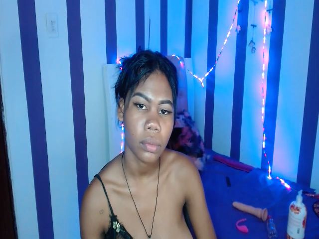 Live sex webcam photo for Liaperverted #271012137