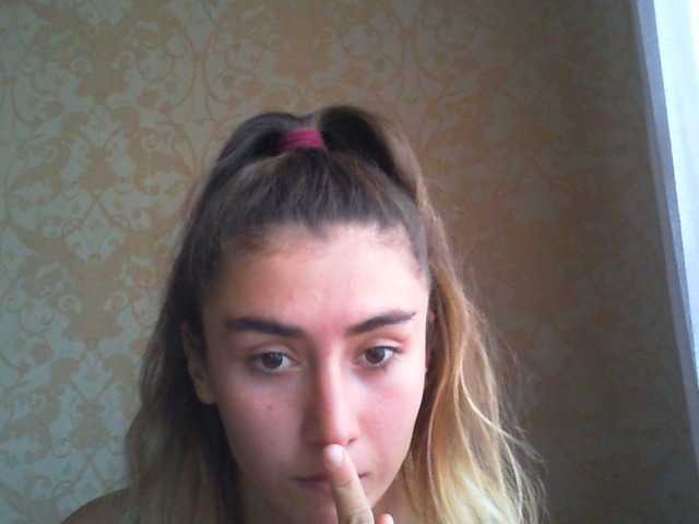 Live sex webcam photo for ozlemyilmaz23 #271022075