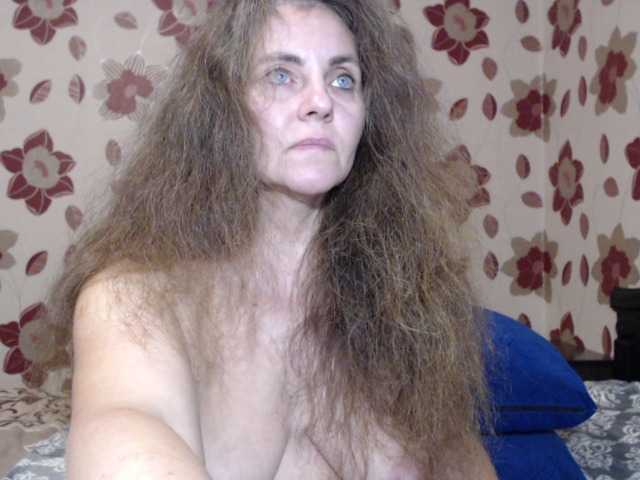 Live sex webcam photo for -Alyonushka- #271025123