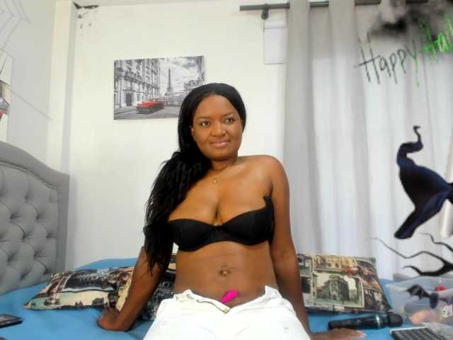 Live sex webcam photo for ZAMMARA #271022035