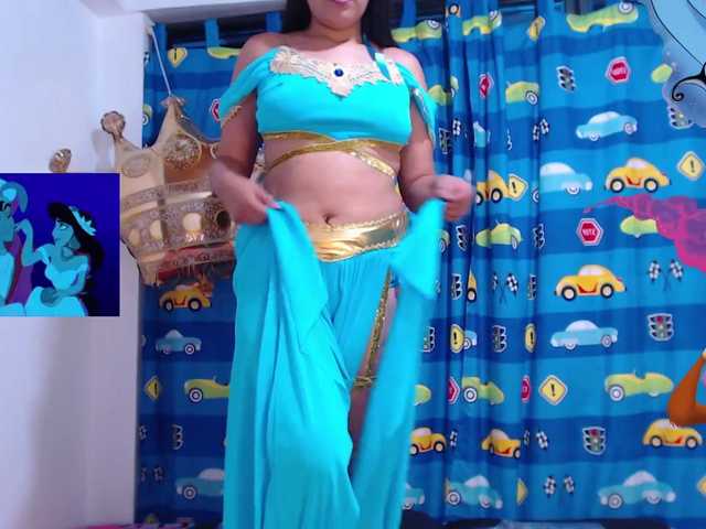 Live sex webcam photo for SusanBrooks #271016883