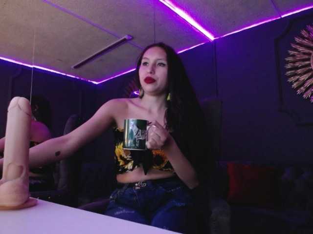 Live sex webcam photo for Cheerryll #287995683