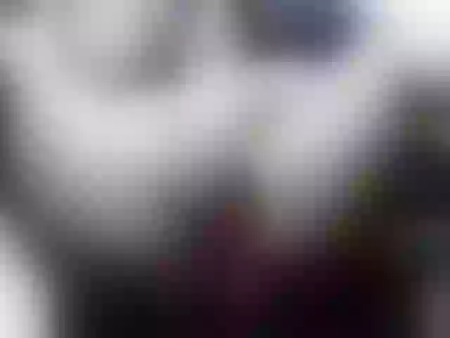 Live sex webcam photo for Sharondumplin #271024865