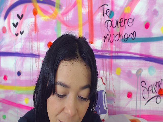 Live sex webcam photo for SalomeFrancoo #271027342