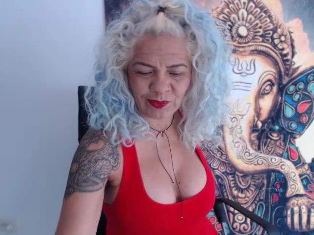 Live sex webcam photo for FreyaDevil #271025688