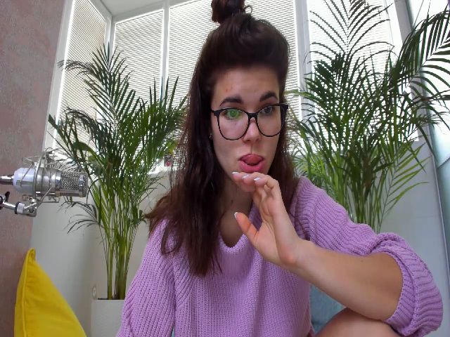 Live sex webcam photo for MissJeanne #271021038