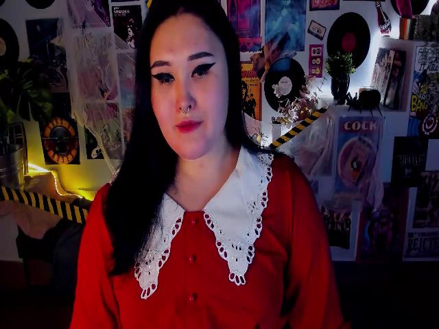 Live sex webcam photo for EsmiraWaild #271017462