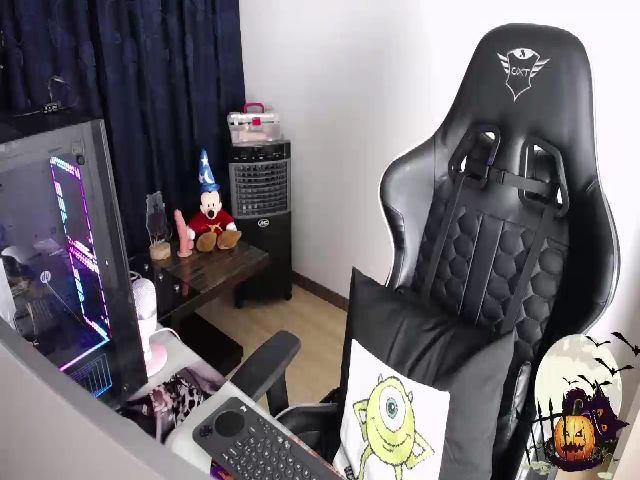 Live sex webcam photo for BiancaMiller #271021260