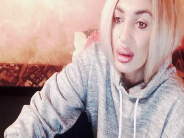 Live sex webcam photo for Goodspleasure #271020677