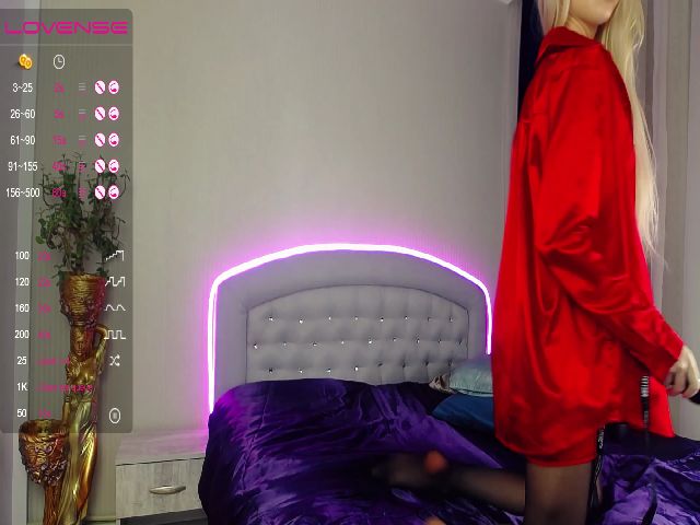 Live sex webcam photo for AfroditasWest #271023670