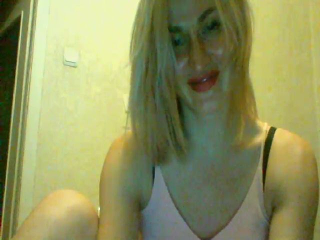 Live sex webcam photo for LadyAna189 #271026044