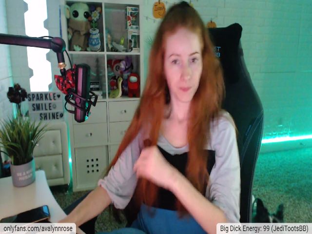 Live sex webcam photo for AvalynnRose #271017763