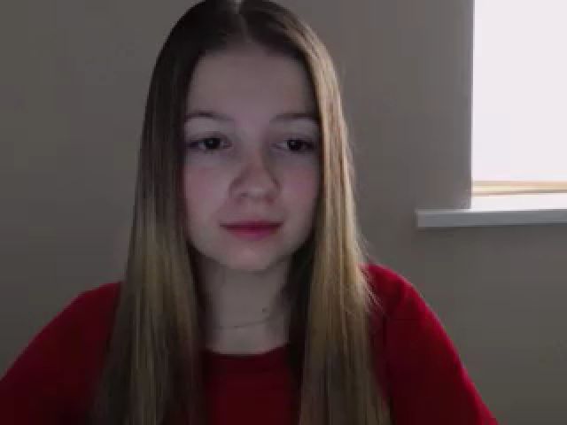 Live sex webcam photo for EmiStern #271020390