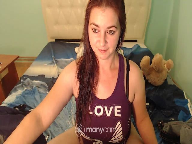 Live sex webcam photo for Angel4you23 #271018102